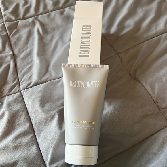 Beautycounter Countercontrol Clear Pore Cleanser - Picture 3 of 3